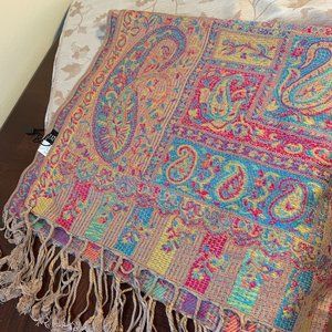 Zazou Finely Woven Scarf